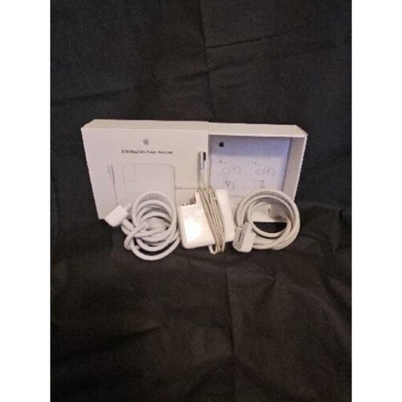 Apple - MD506LL/A 85W MagSafe 2 Power Adapter with Magnetic DC Connector - White - Picture 2 of 6